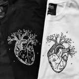T-shirt à croquis de cœur